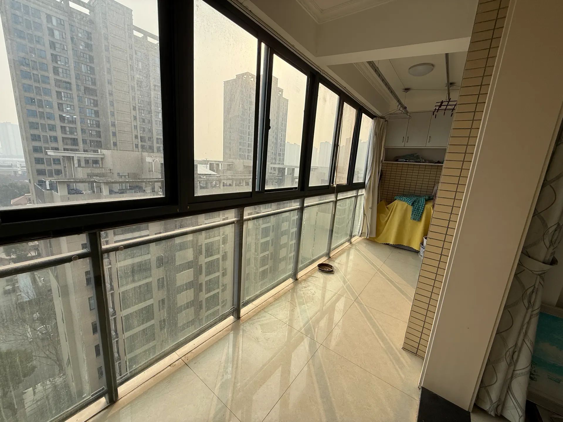 捡漏，德政园仙桃晓雪旁，中央华府，精装大两房，7米大阳台，