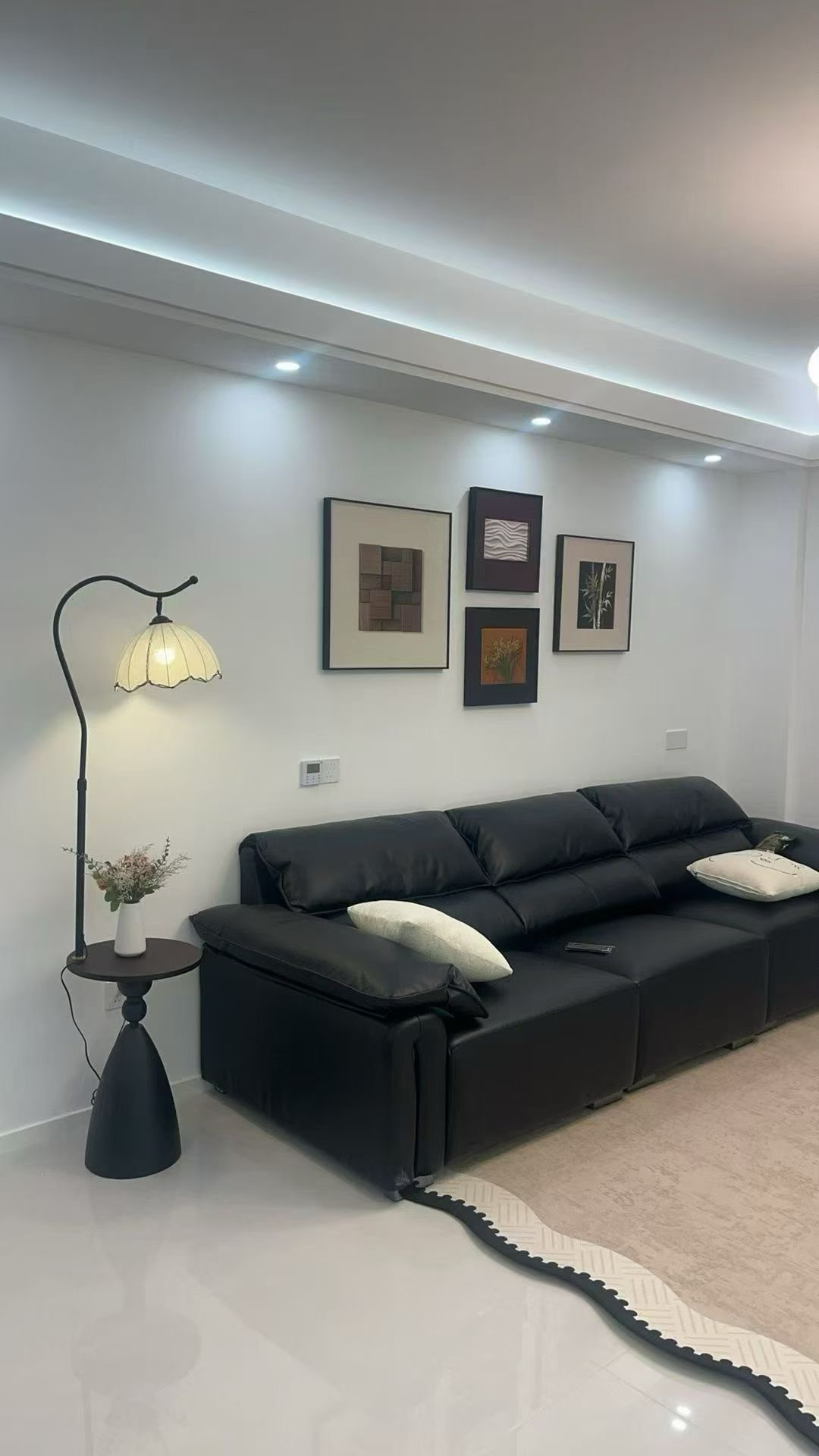 ​城‮吾，南‬悦旁， 元泰未来城c区，​全新‮修装‬中‬古风 ​，精装三房，满2年