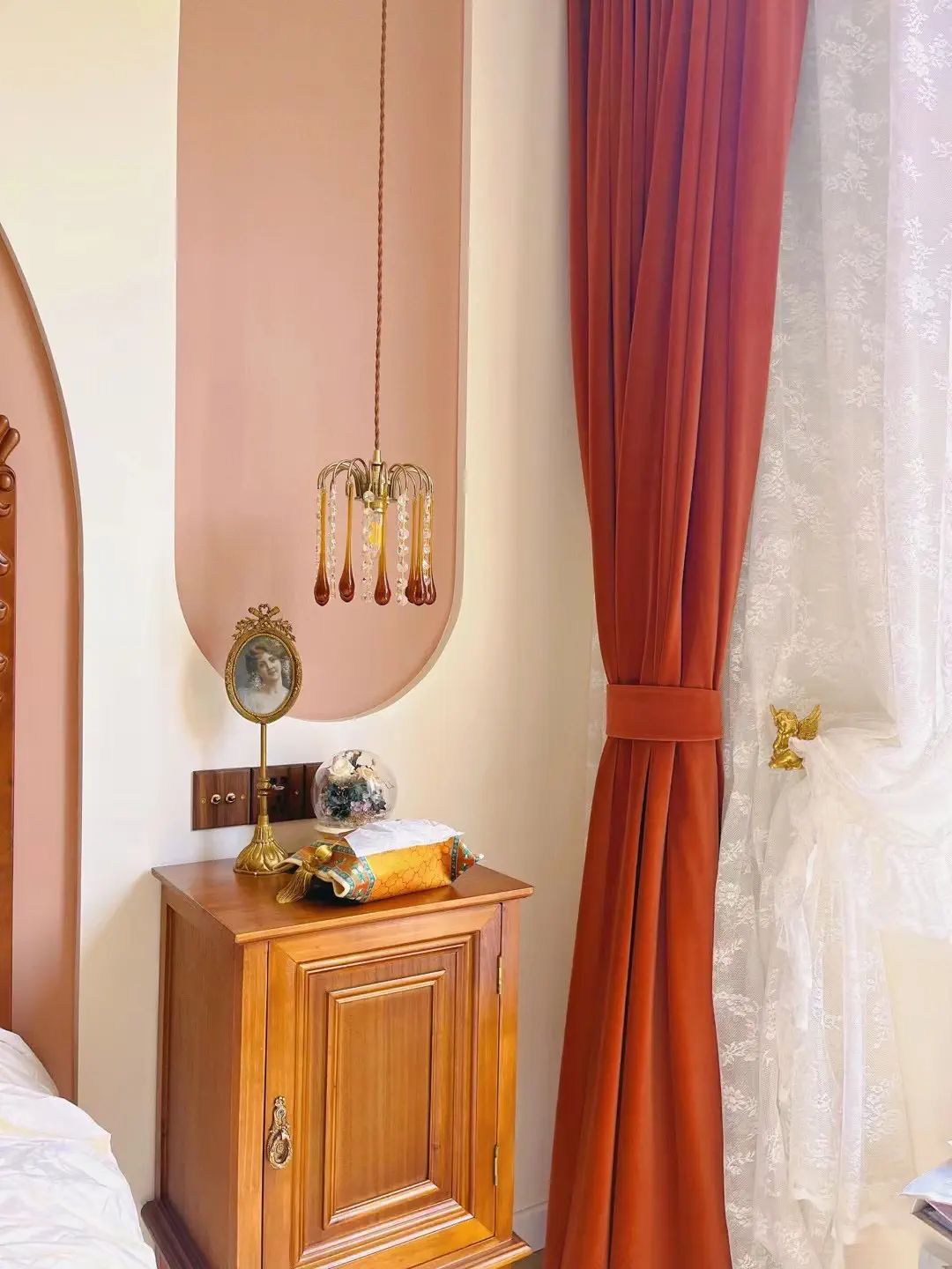 亏本出售，绿地香格里拉，电梯洋房，边户，3开间朝南，带衣帽间，证满二