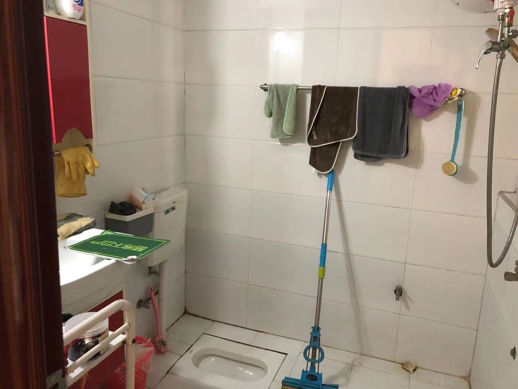 世纪雅园精装两房步梯中层周边配套齐全生活方便