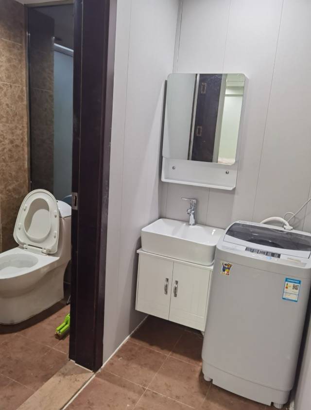 凯宾斯领包入住房东直租！价格美丽！