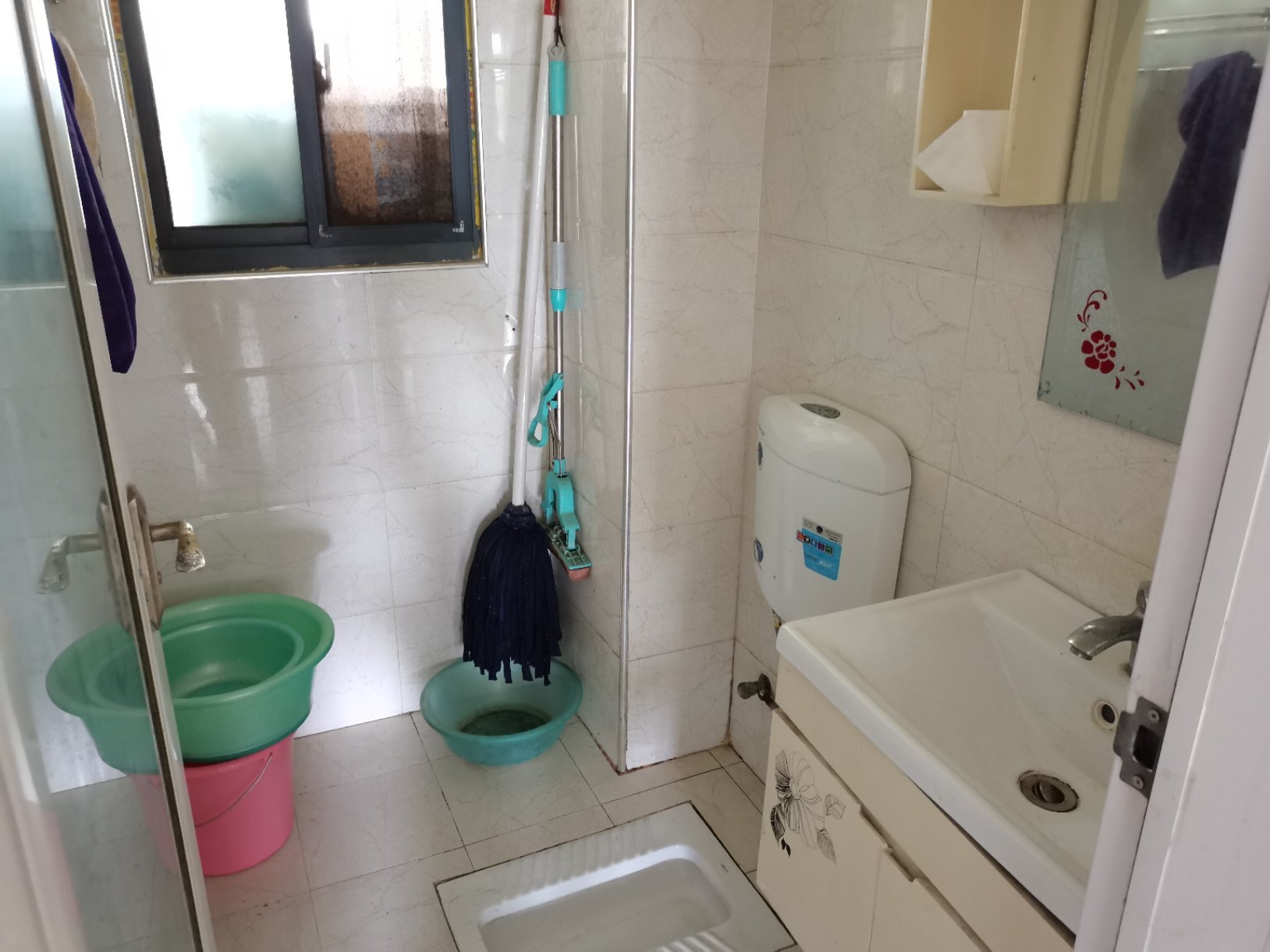 仙桃中学旁边金城馨苑