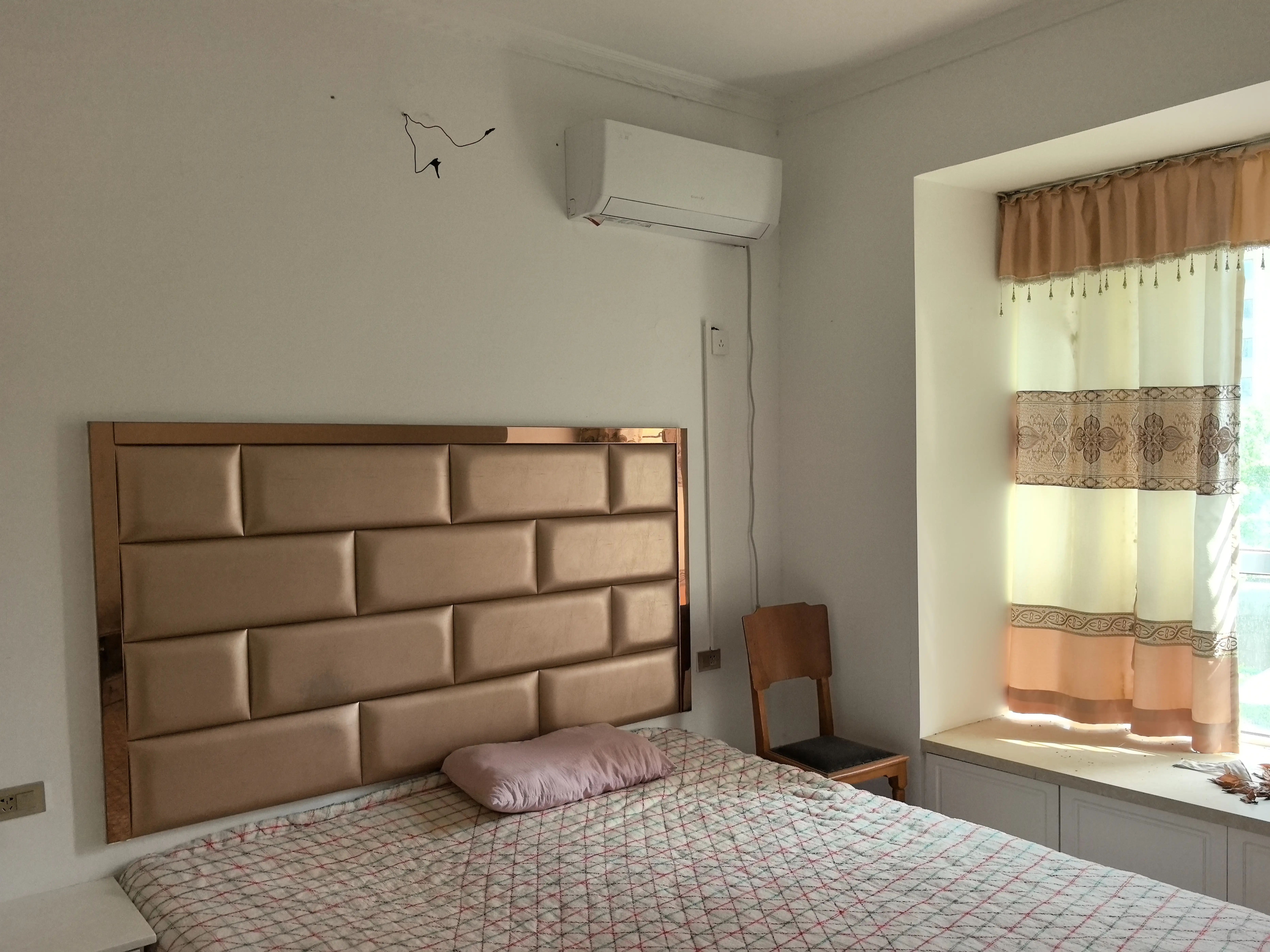 捡漏，城南，元泰A区，精装三房，单价3700，证满二