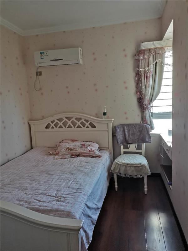 房东急售福星城满二 住房精装房楼层采光佳过户费低