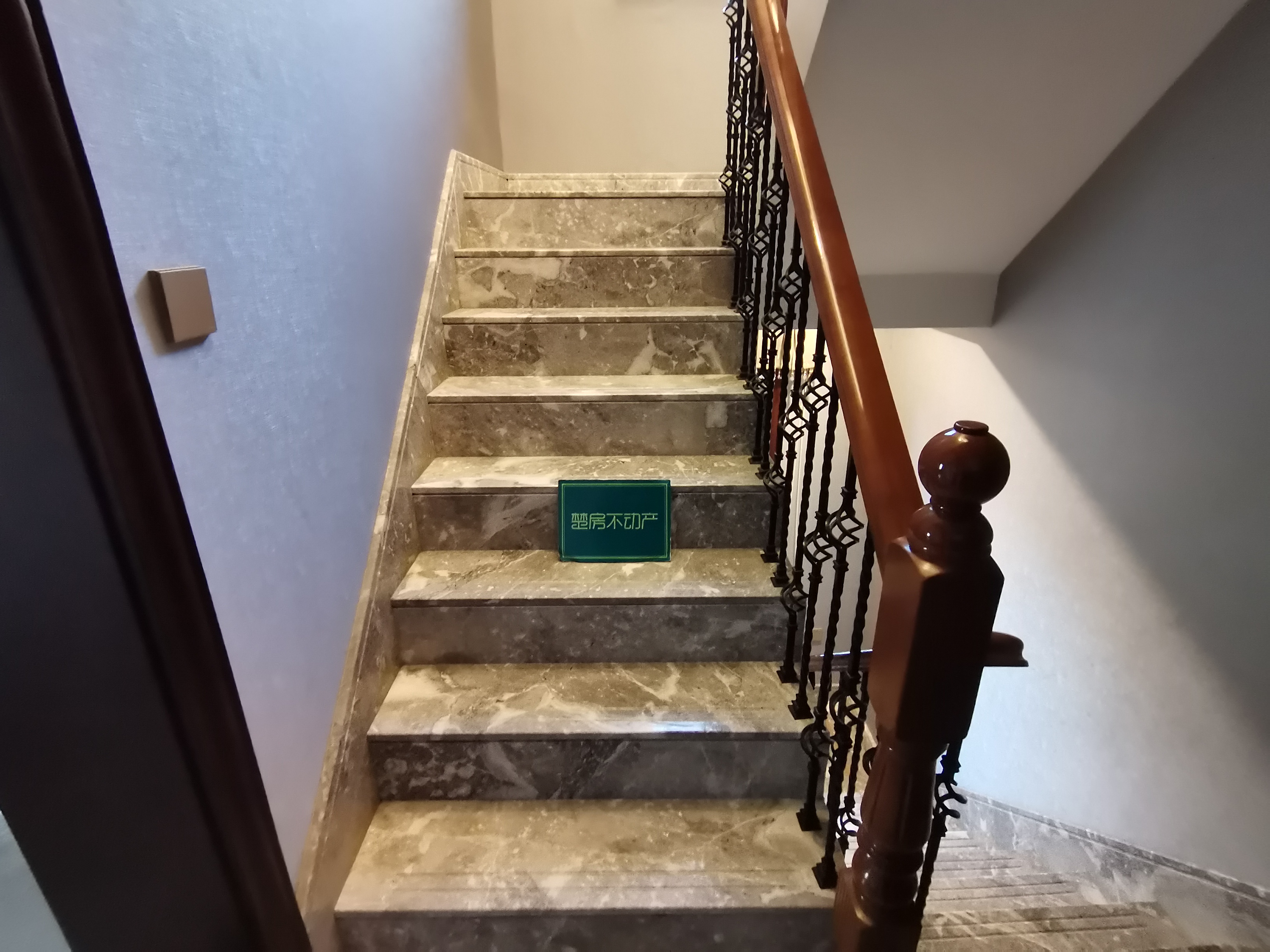 御江湾别墅边户保养好房东诚意出售