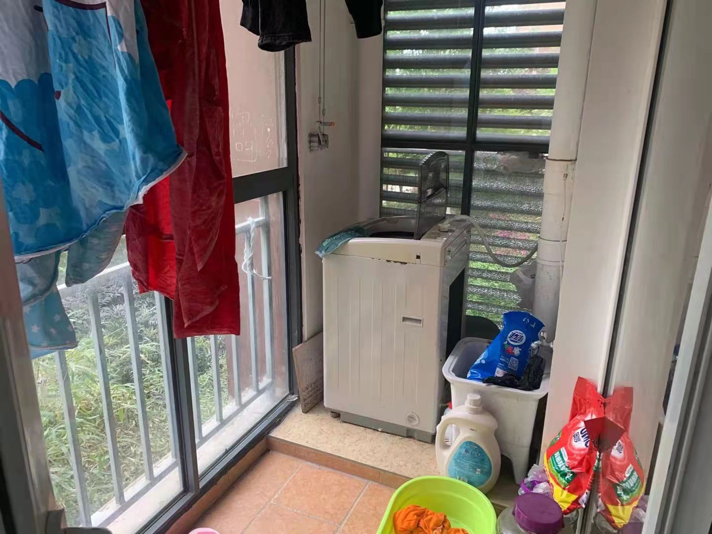 满庭春带供暖小三房装成两个卫生间证件在手仙桃 城西大盘