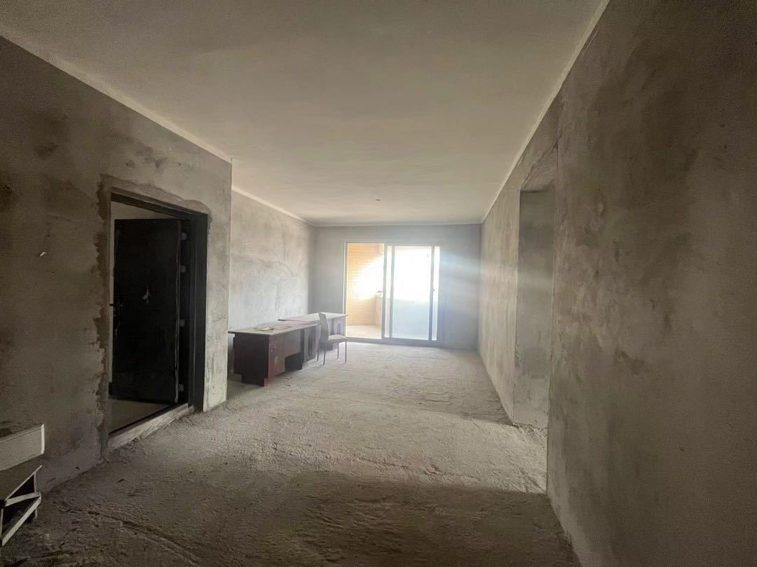 捡漏，房价回到10年前，御台公馆，小高层，电梯3700左右，毛坯4房