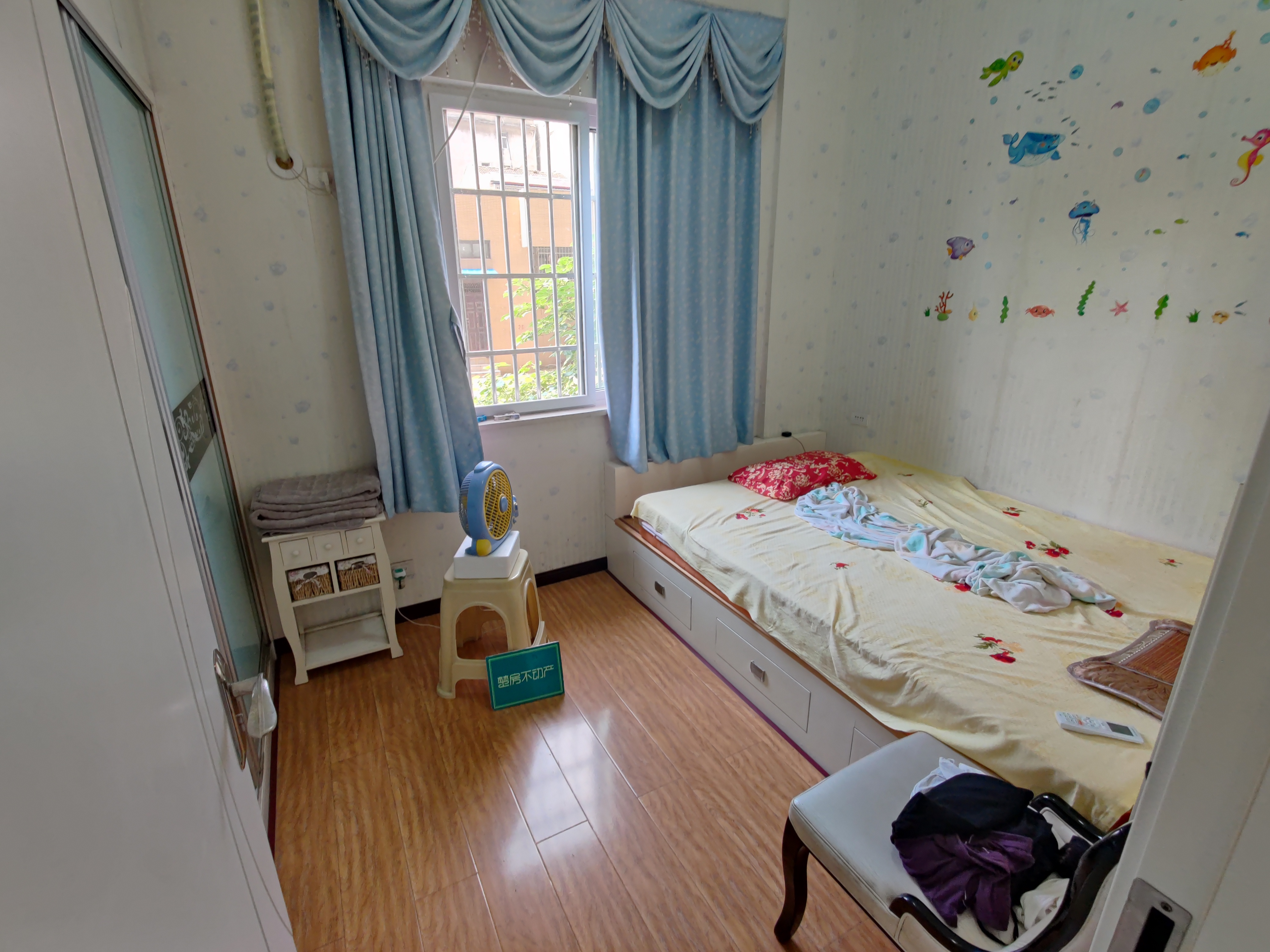 翰林公馆精装三房随看房出门就是一中也可以出租需要的看过来