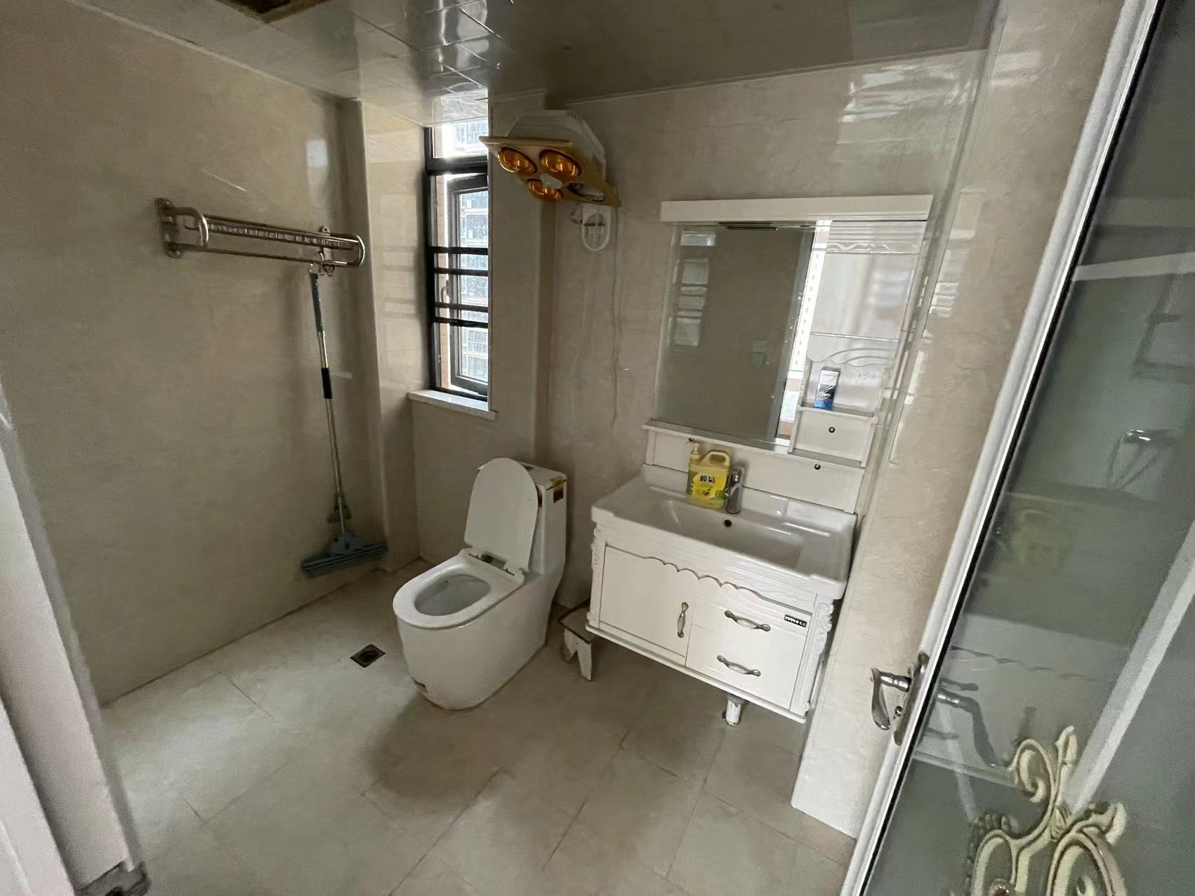 紫润尚城大三房出租电梯好楼层家电齐全看房方便