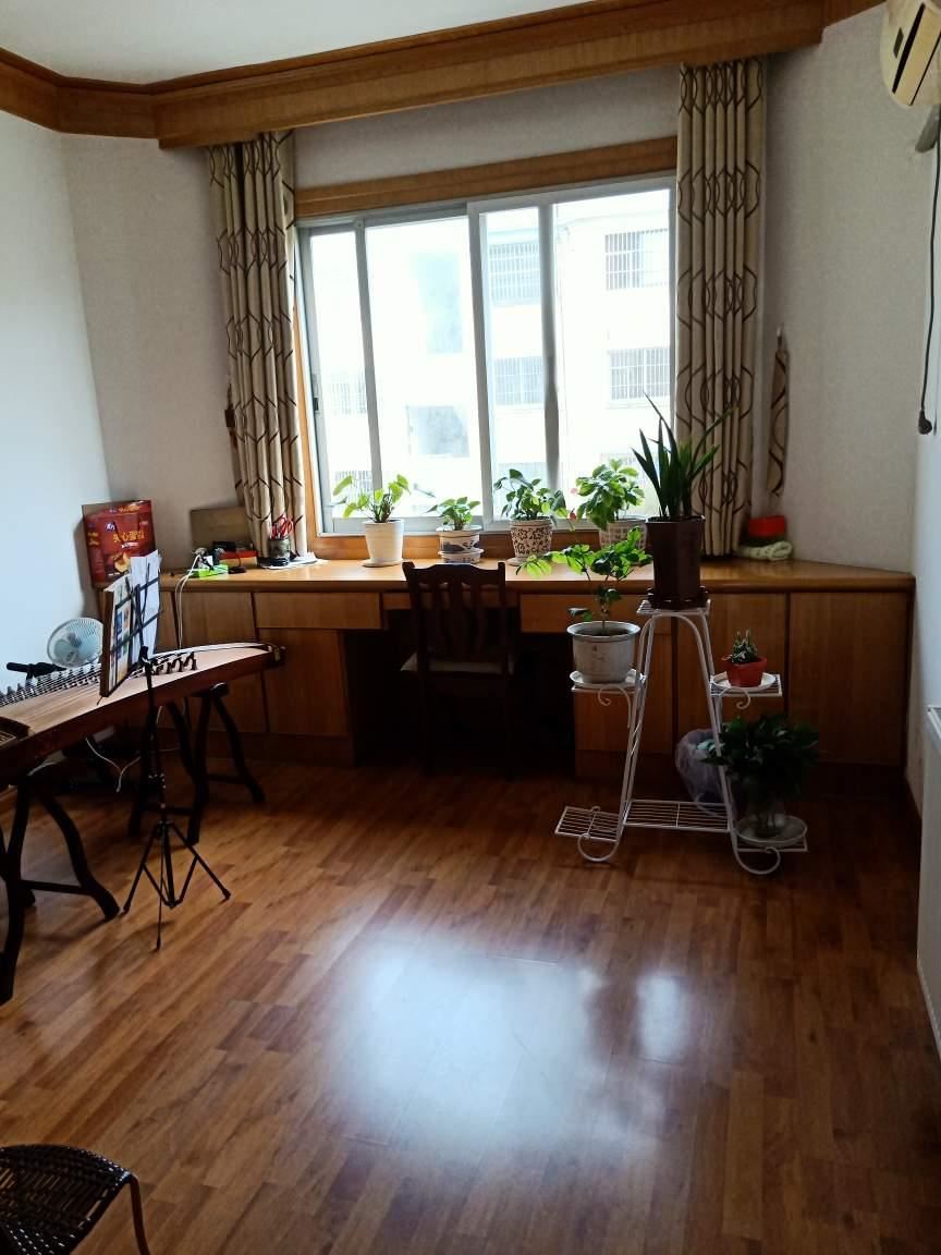 仙桃 旁德政园全屋新装大三房带暖气片拎包入住