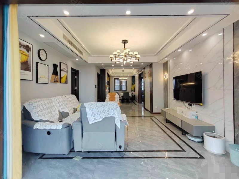 城南，吾悦旁，荣怀，电梯小高层，好楼层13楼，一梯一户，东边户，证满二