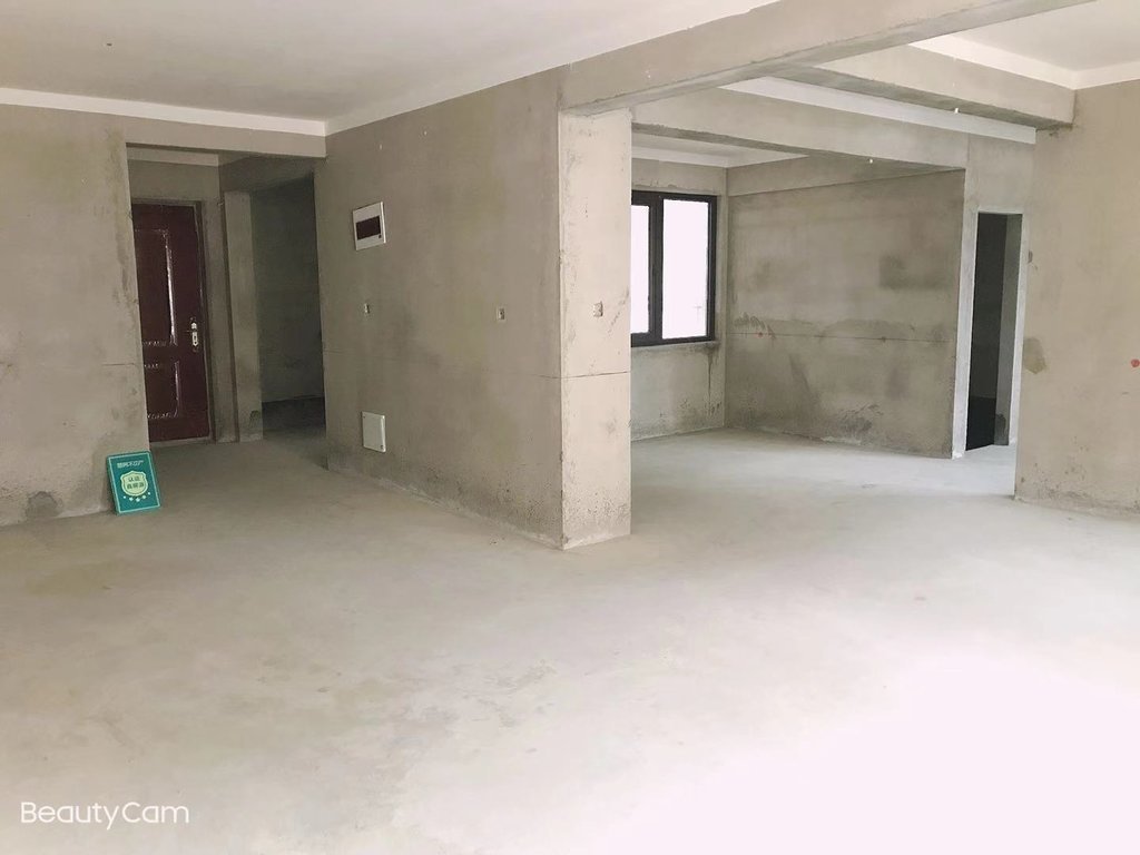 祥生观棠府 毛坯大四房 楼层采光好 视野开阔 南北通透双阳台 保本卖