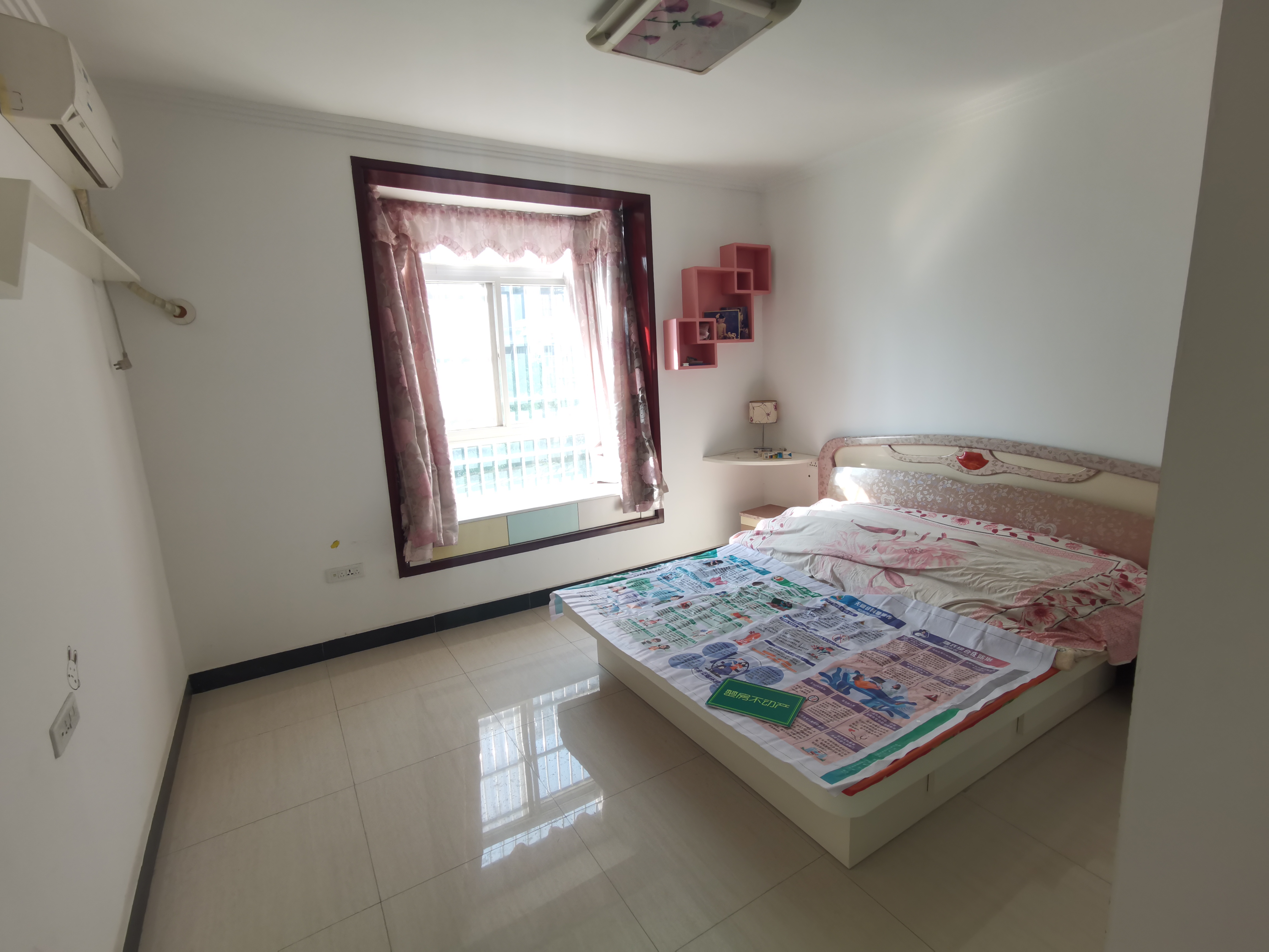 水岸人家精装大三房环境优美空气清新