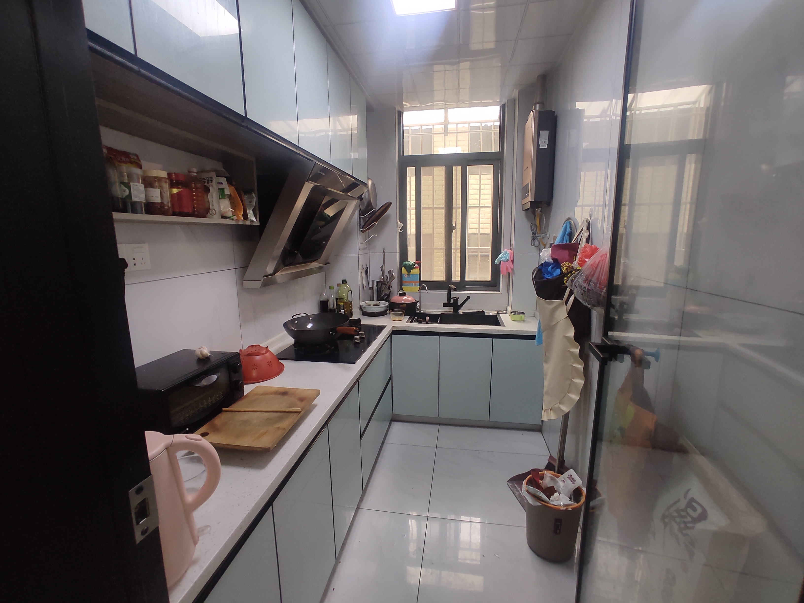 尹乐南路小区.精装大两房证件在手.看房约