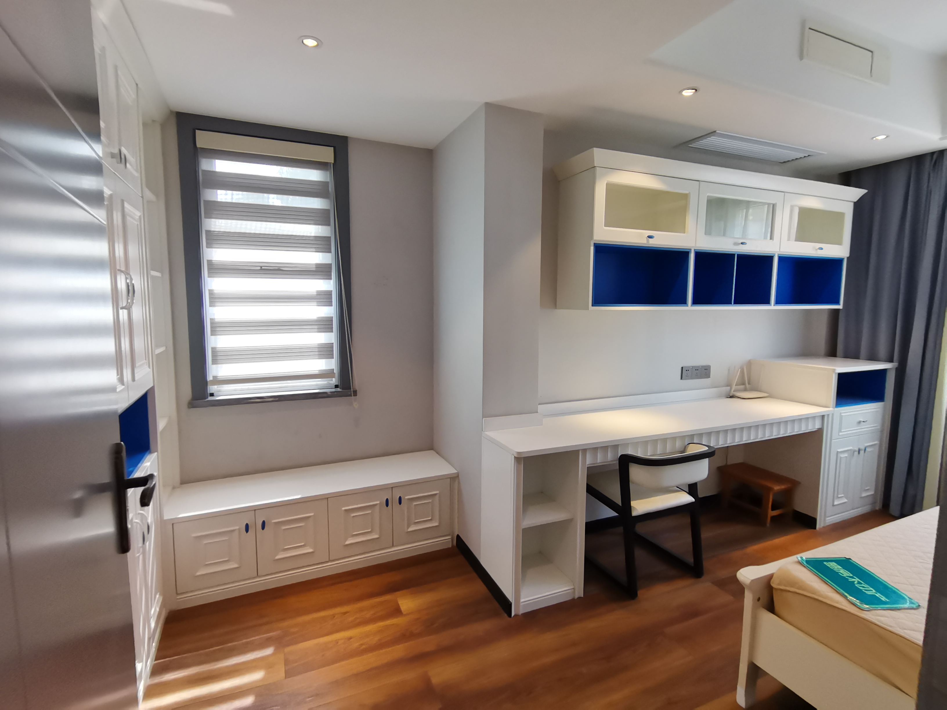 御江湾别墅.全屋品牌装修.光装修都花了90几个.房子带超大院子.看房有密码