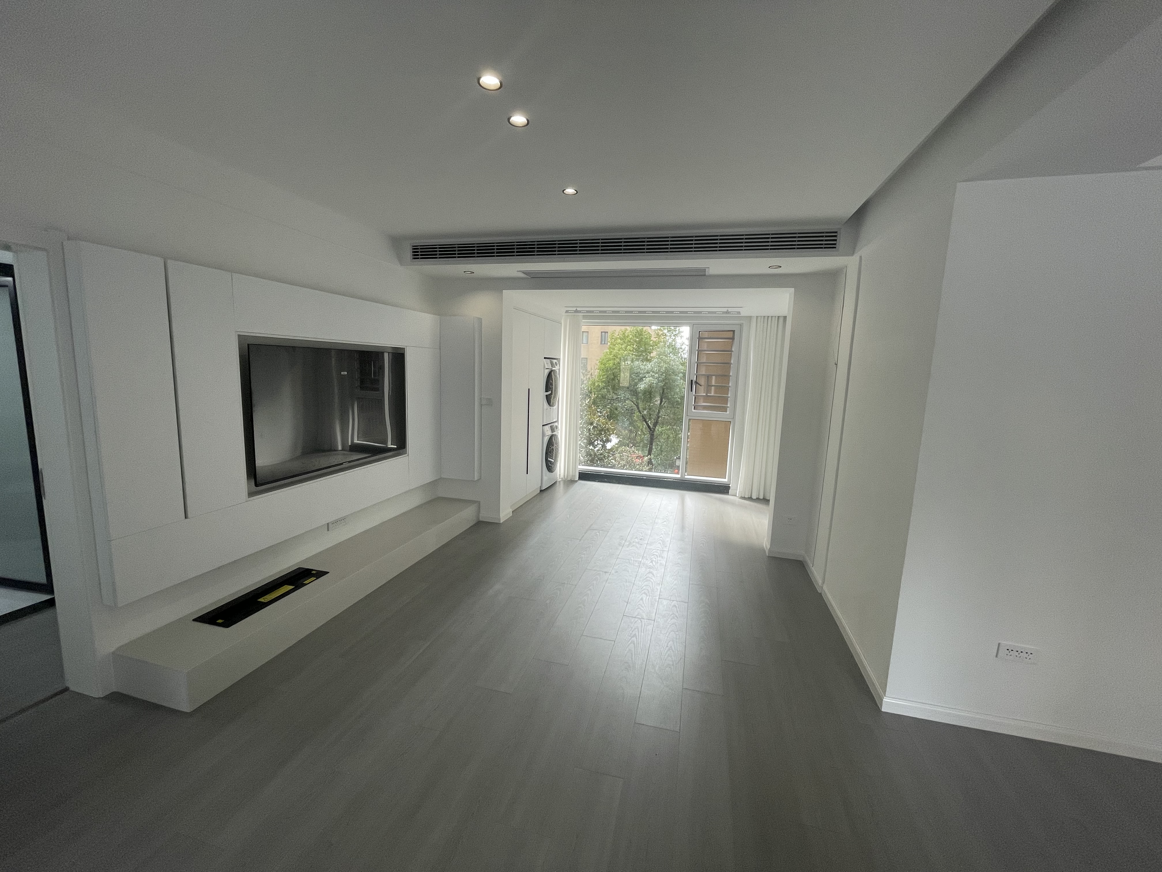 翰林公馆  全新精装三房两卫   看房密码  边户通透