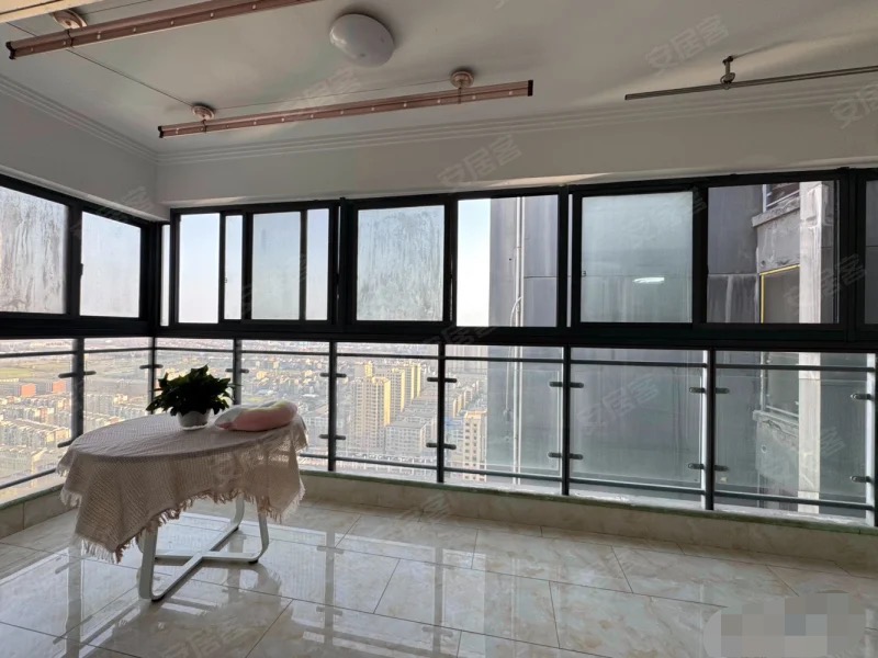 捡漏，城南，福星城，精装三房两卫，家具家电全送，证满二，房东急卖，看中可谈