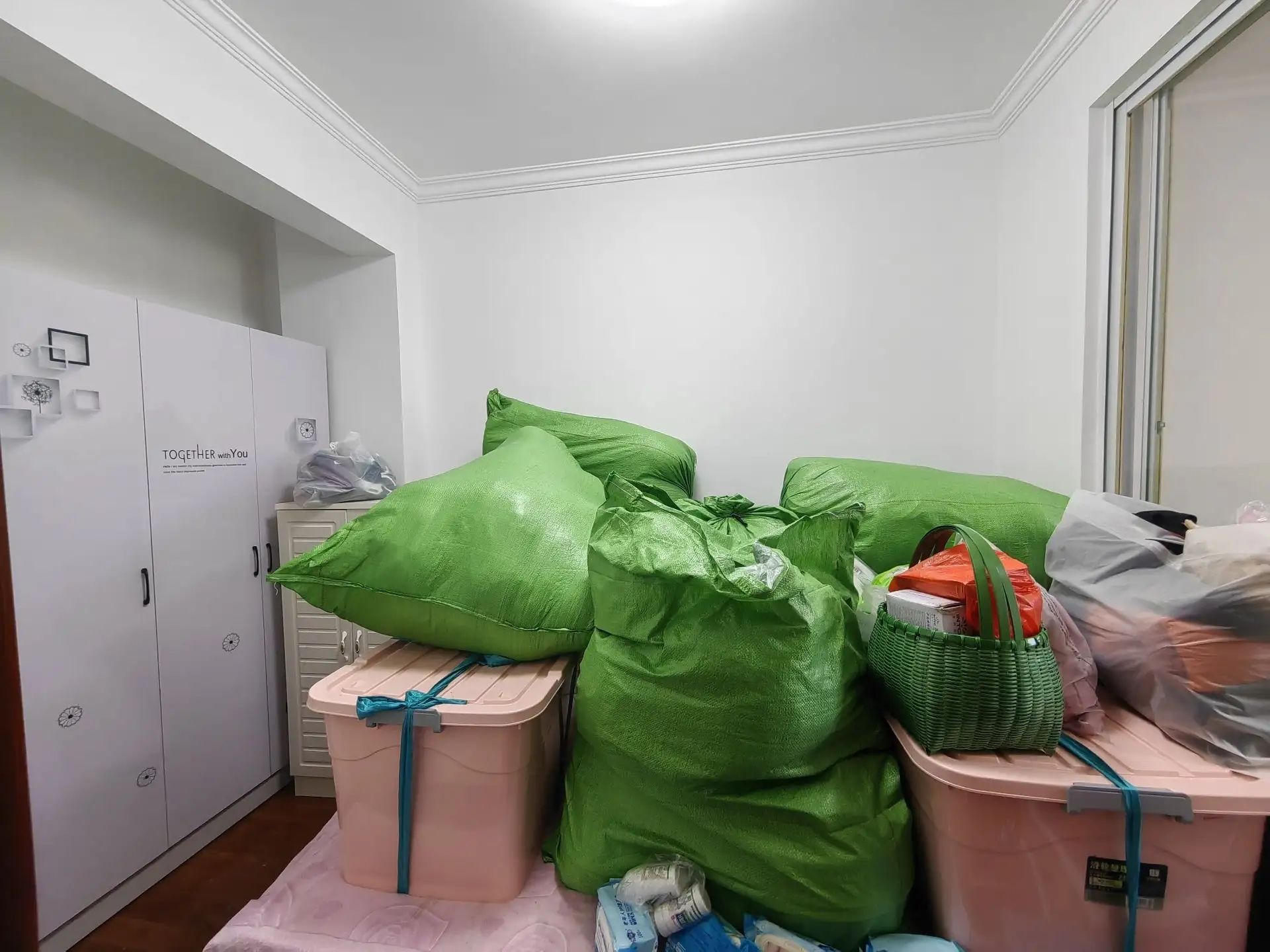 捡漏，城南，新城壹号，精装两房，诚心出售，证满二