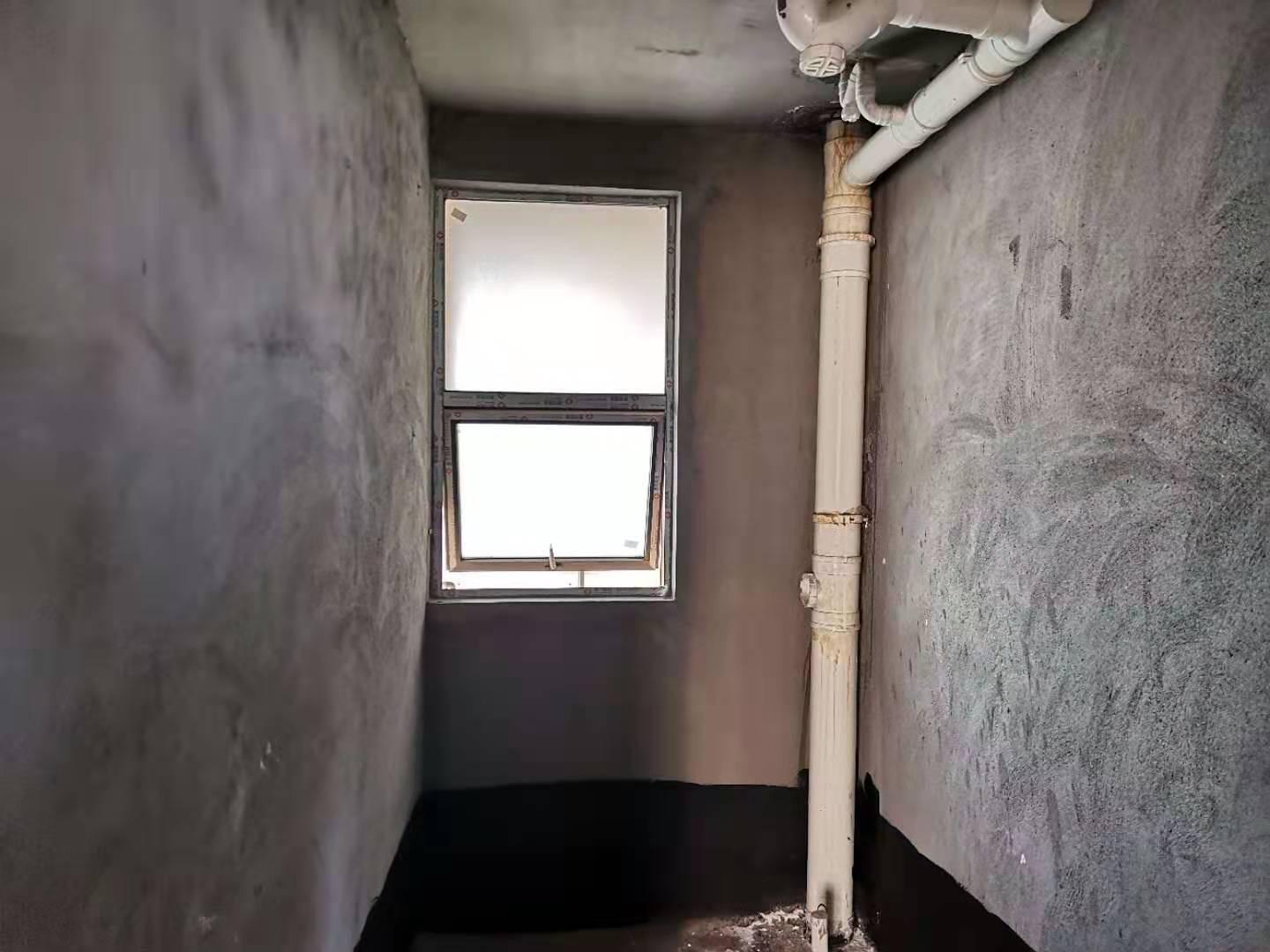 城东读和平 四中有单 衣帽间