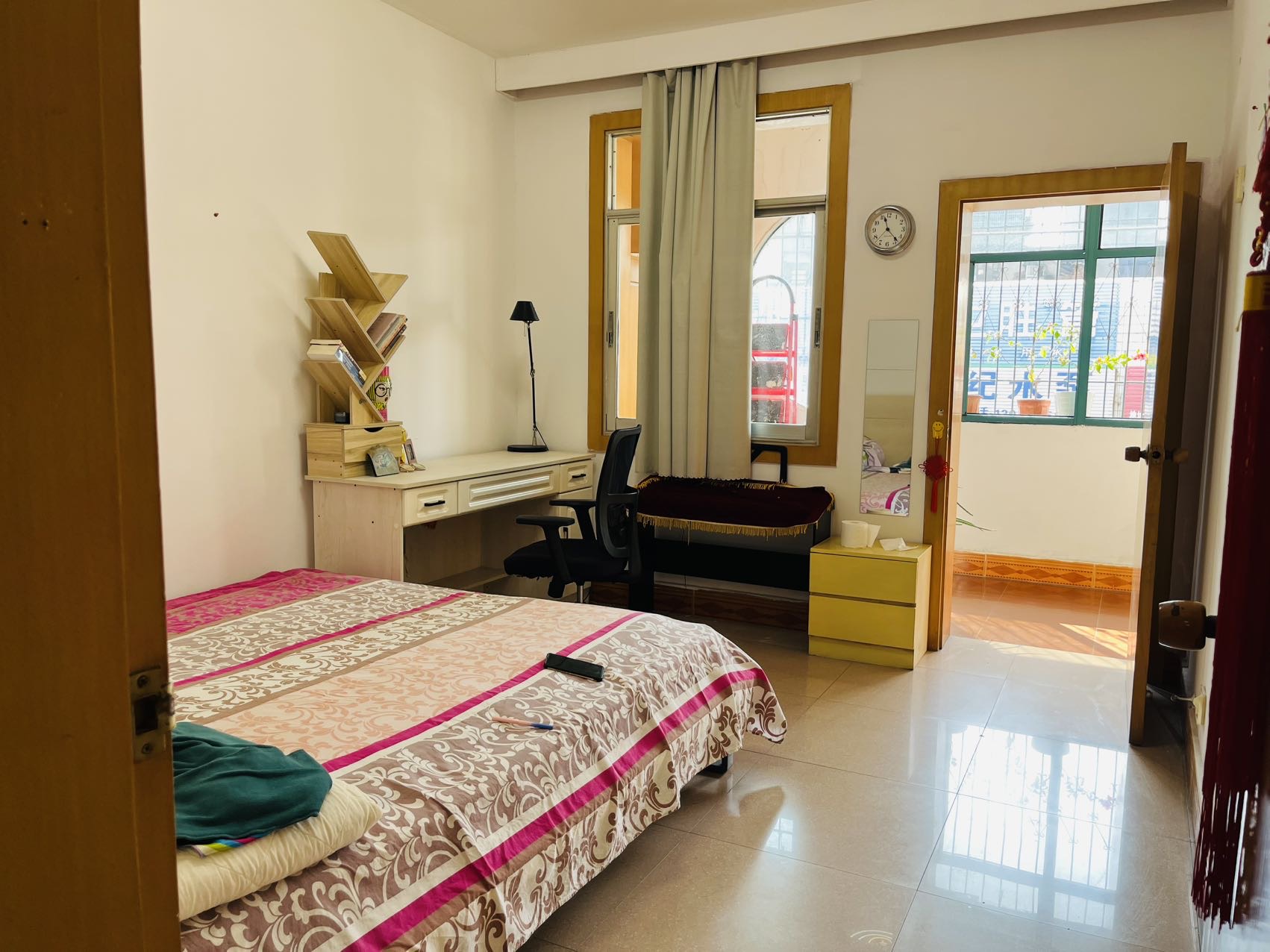 大新路步梯二楼