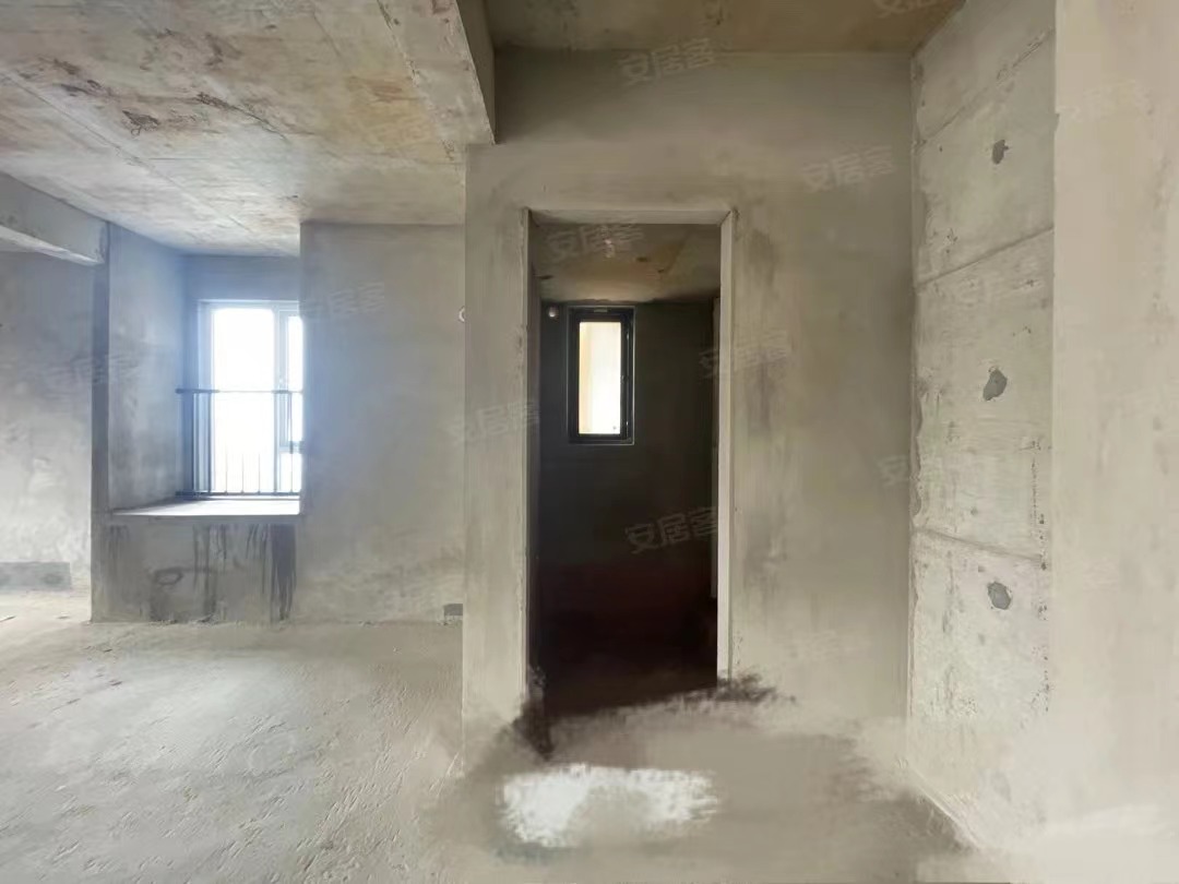 9，仙桃晓学旁，满庭春毛坯3房，证件满二，电梯好楼层，捡漏，采光好