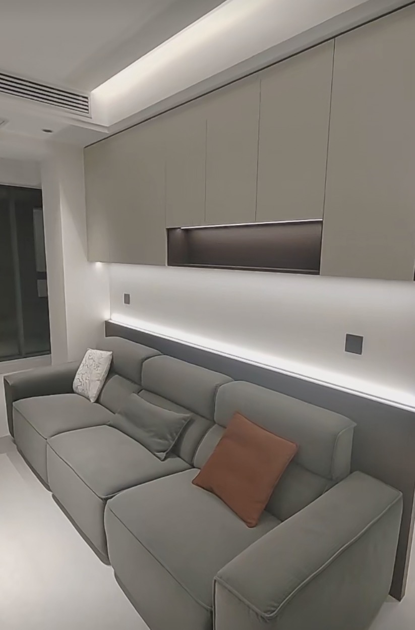 ？城南。锦绣江山望府。全新业主自装。业主包增值税，送电梯车位诚心出售