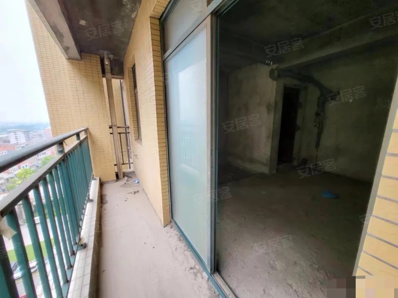 344，捡漏捡漏！城南，新城壹号，电梯好楼层12楼，边户，单嫁只要4500，