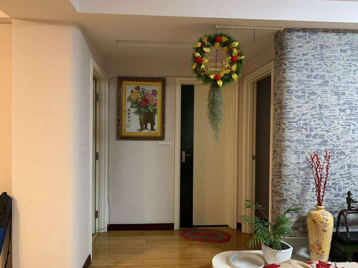 德政金园中层精装南北通透采光好业主诚意售