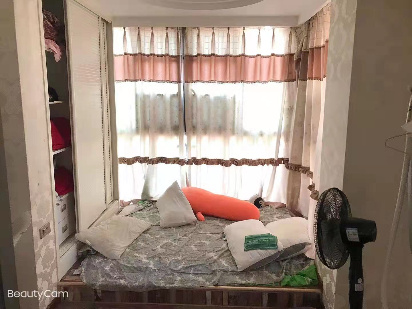 锦绣江山精装三房开放式厨房家里是现代风格房子保养的非常好