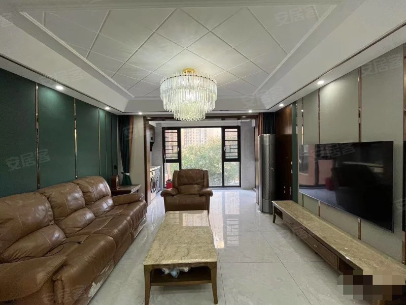 亏本诚心出售，满庭春， 供暖大四房 ，单价5200多 ，证满二 ，家具家电全送❗️南北通透，边户