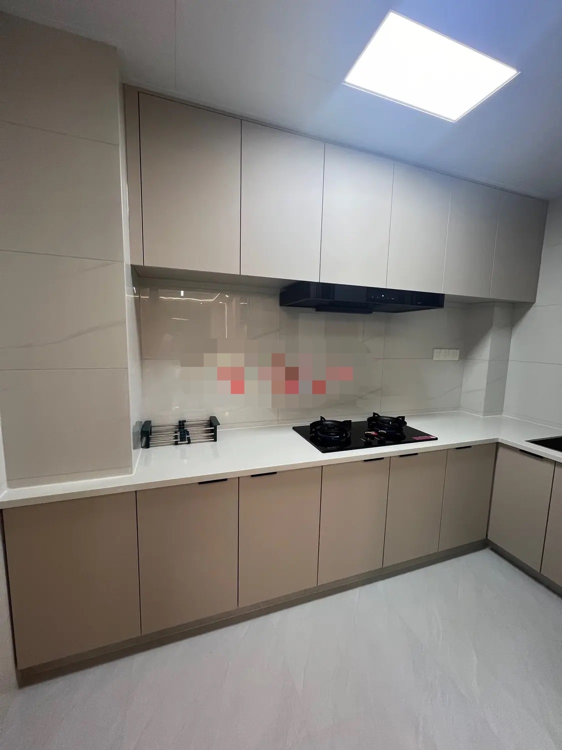 捡漏，满庭春，精装三房，全新装修，电梯好楼层，楼下仙桃晓学