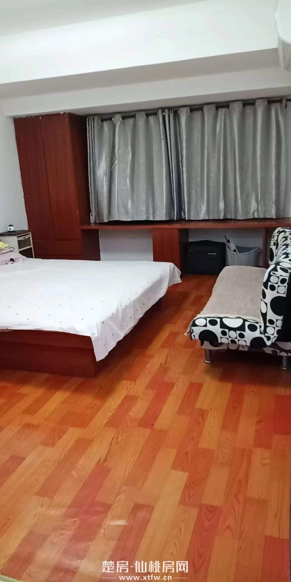 宽敞明亮的好房子，楼龄只有10多年，你值得拥有