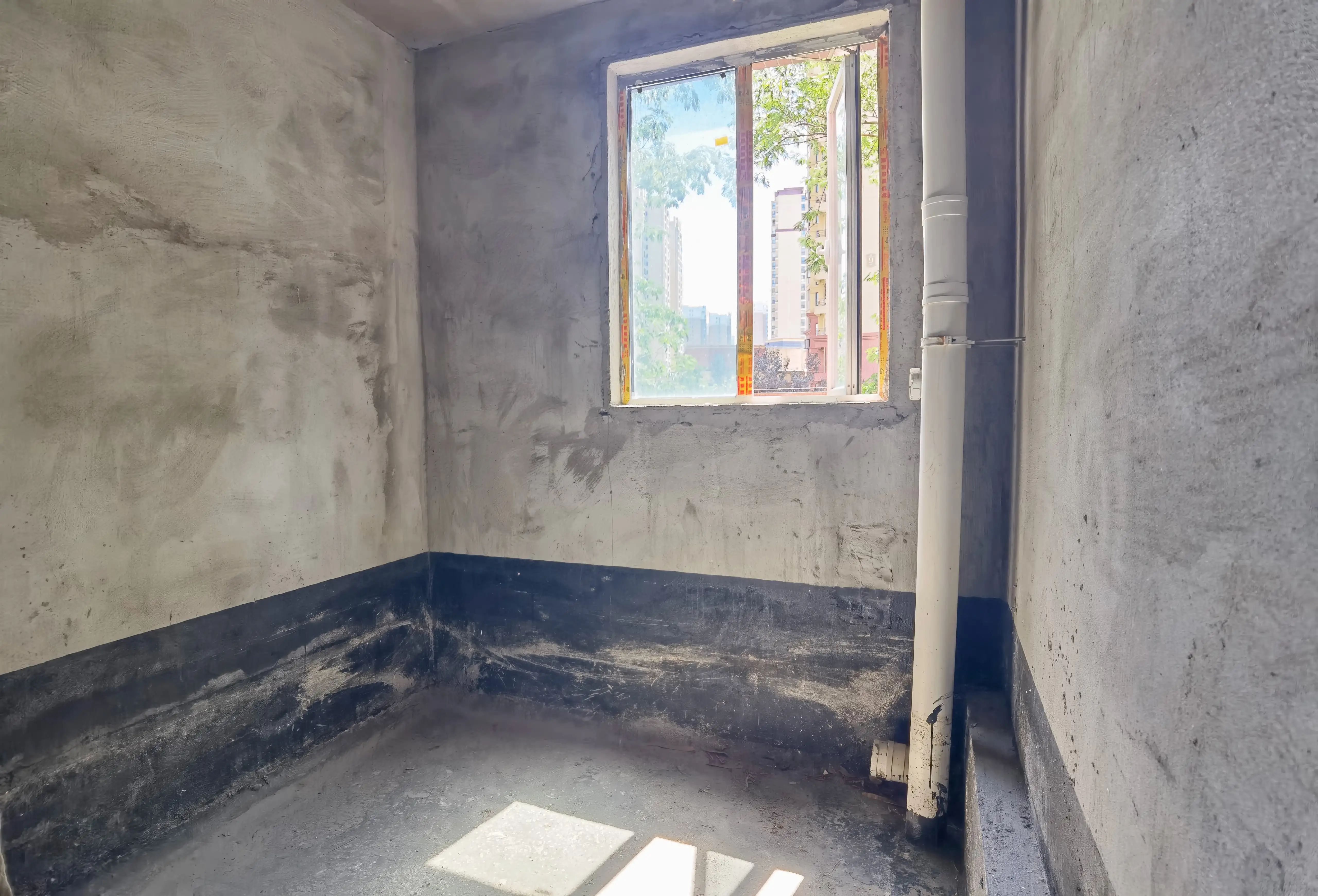 城南人车分流小区，楼wang平层，单价只要4千多，亏的血炸哒！懂的来