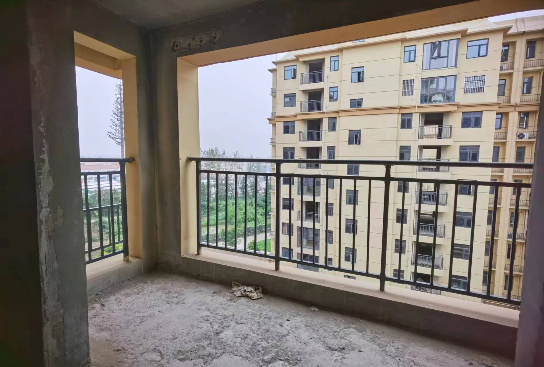 三中理想校区旁沔州花园经济房源