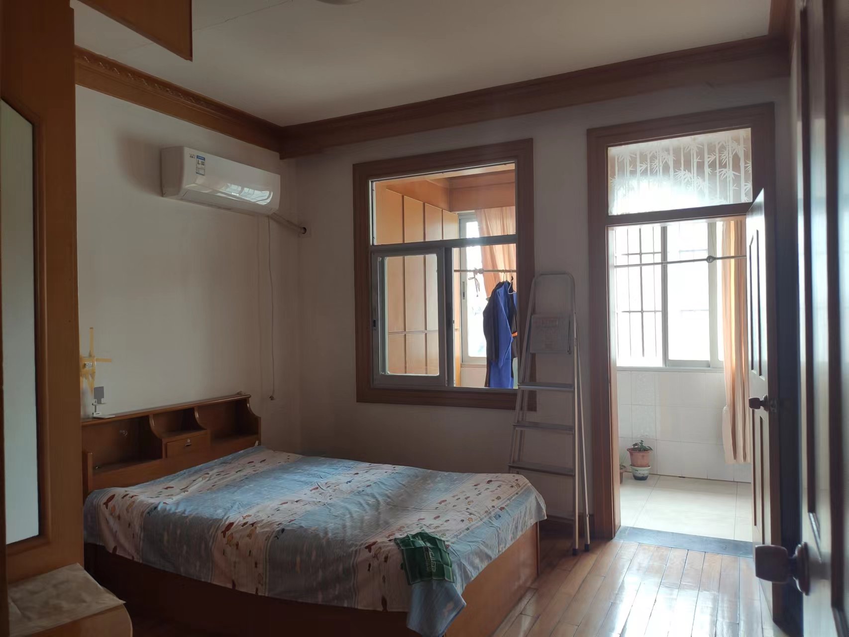 沔中北门五室三卫桃林源小区房龄新右临富迪三友左临大洪万福看房方便