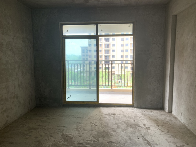 城南沔阳清华园，新二中旁，环境优美