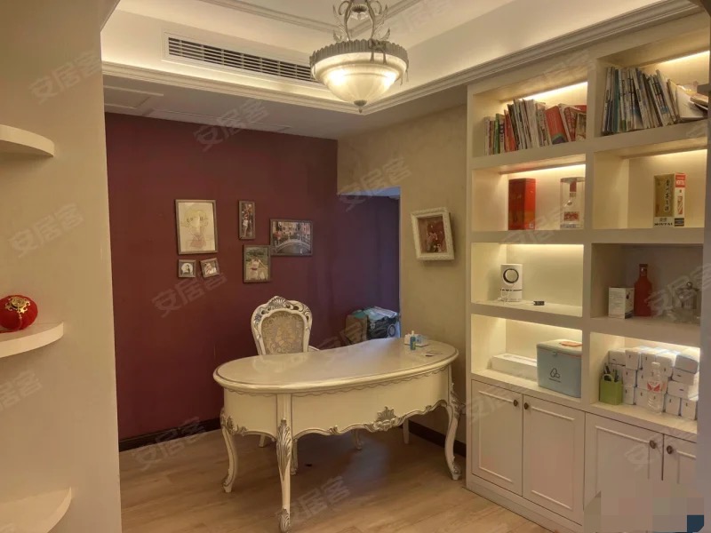 277，亏本急售，武商旁，浅水湾中央公园，精装三房，电梯小高层9楼