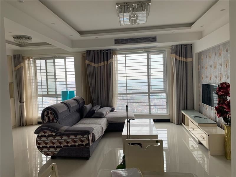 城西 天下城市星座 全新装修家具齐全 中间楼层采光充足 方便看房