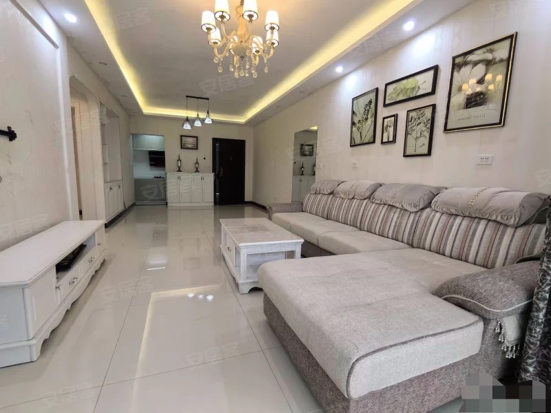 430，捡漏，福星城，精装修大两房，双阳台，单价3700，急售，拎包入住，证满二