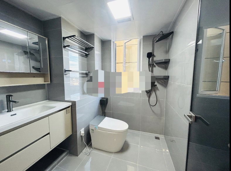 降价了，城南。全新精装三房，电梯12楼，证满二年，单价5500，边户