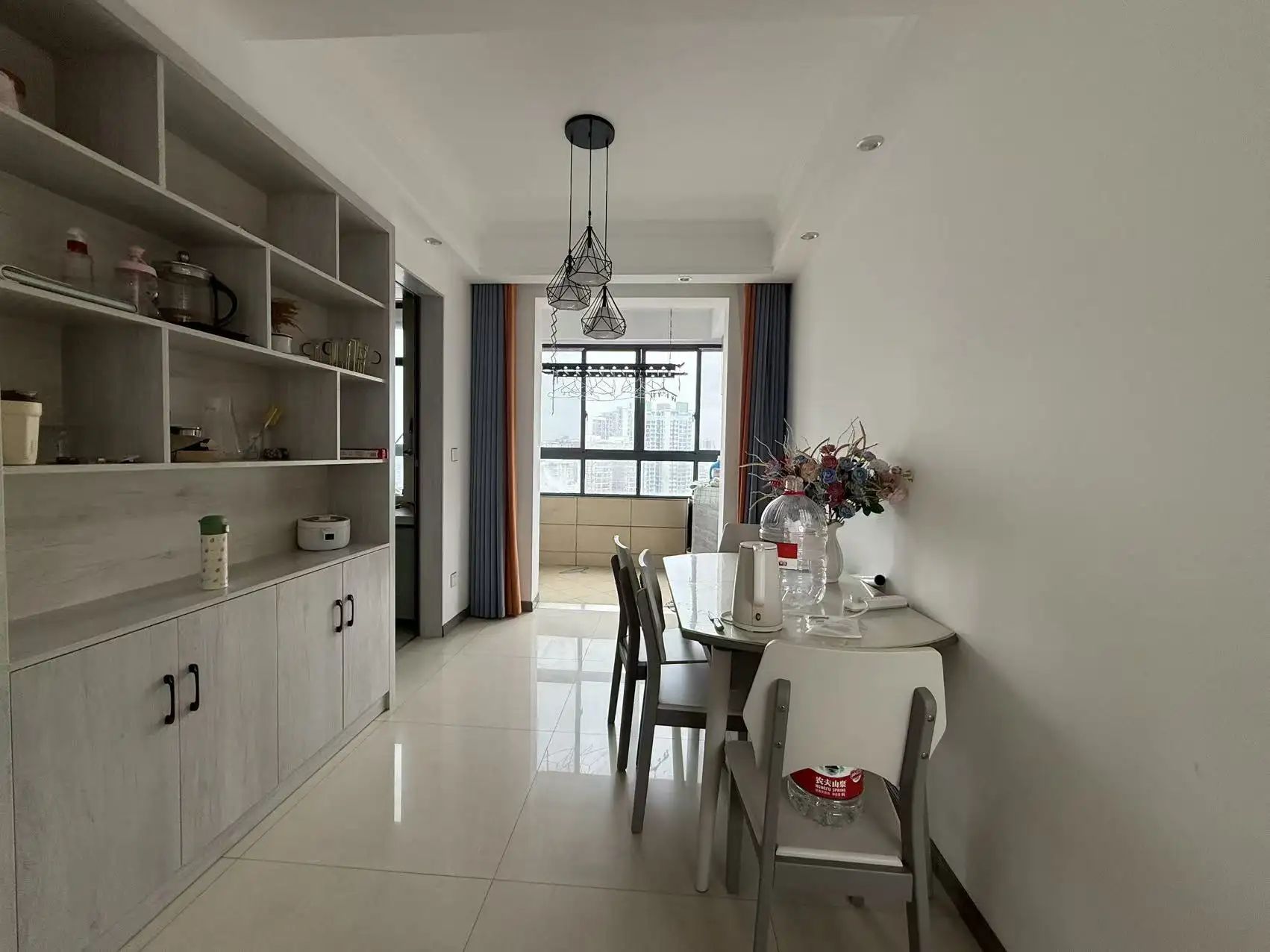 捡漏，商城旁，老三中，鸣宇尚城，电梯小高层，精装三房