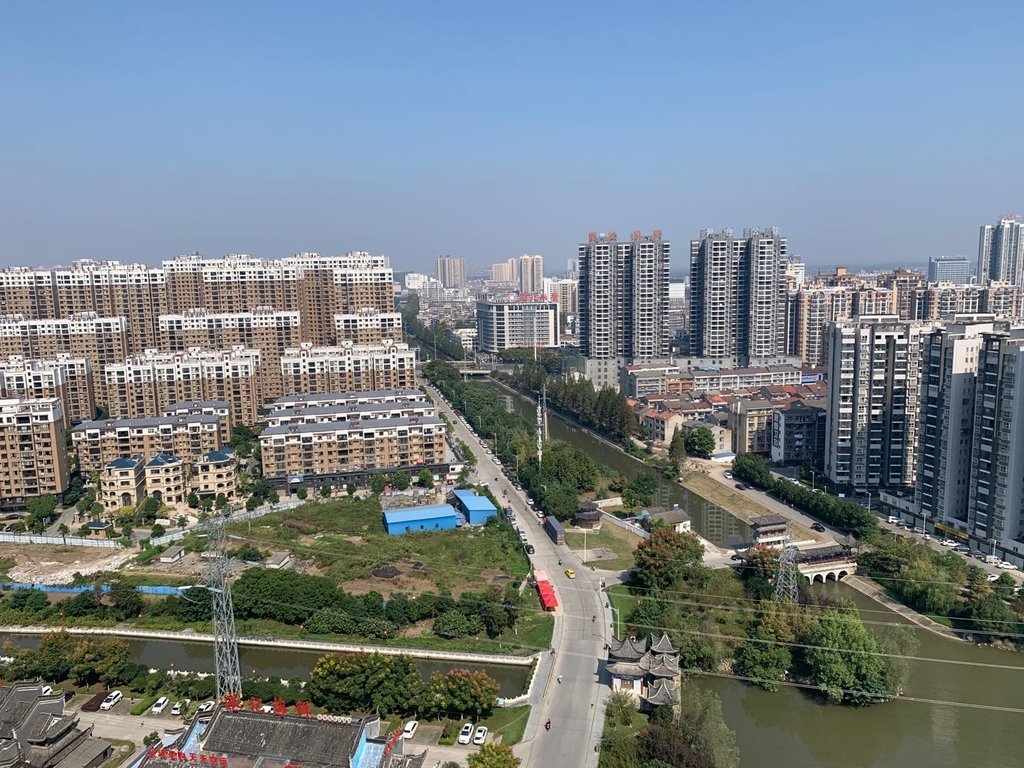 元泰未来城毛坯大平层视野好业主急售