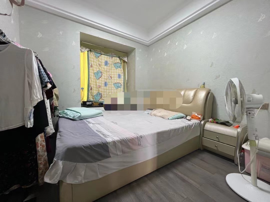 144，和合国际五期，大平层，精装三房，电梯好楼层，单价5700，证满二，全屋品牌家电家具，中央空调