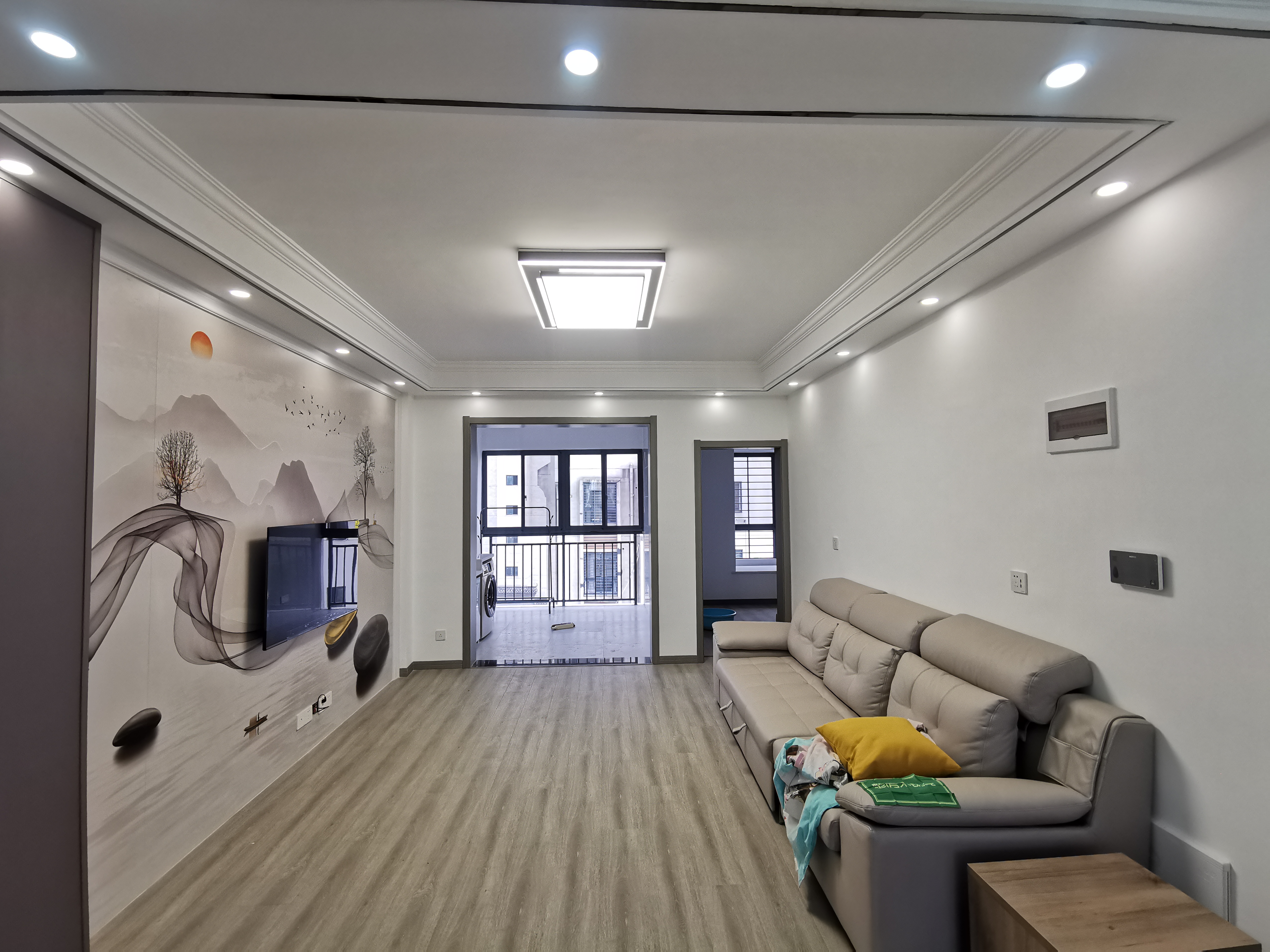 水云间大型社区阳光充足精装楼简约大气的江景房