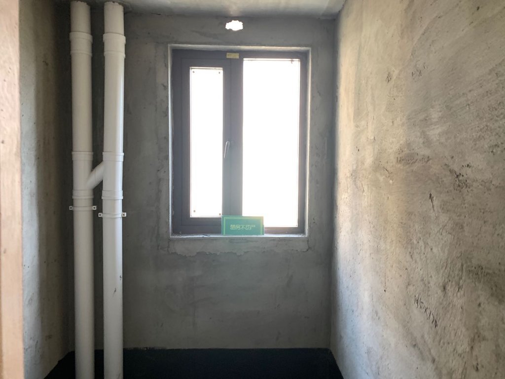 城南大盘领秀城带车位毛坯大三房价格美丽房东诚意出售