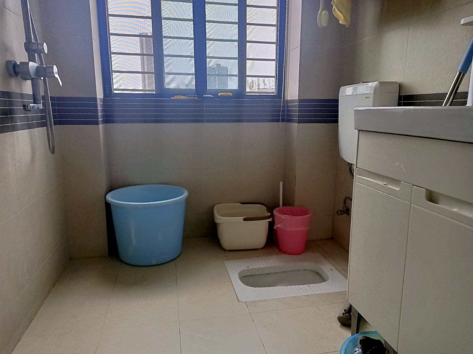 城东丽水名城好房九成新大三房，三室两厅两卫，通风采光好