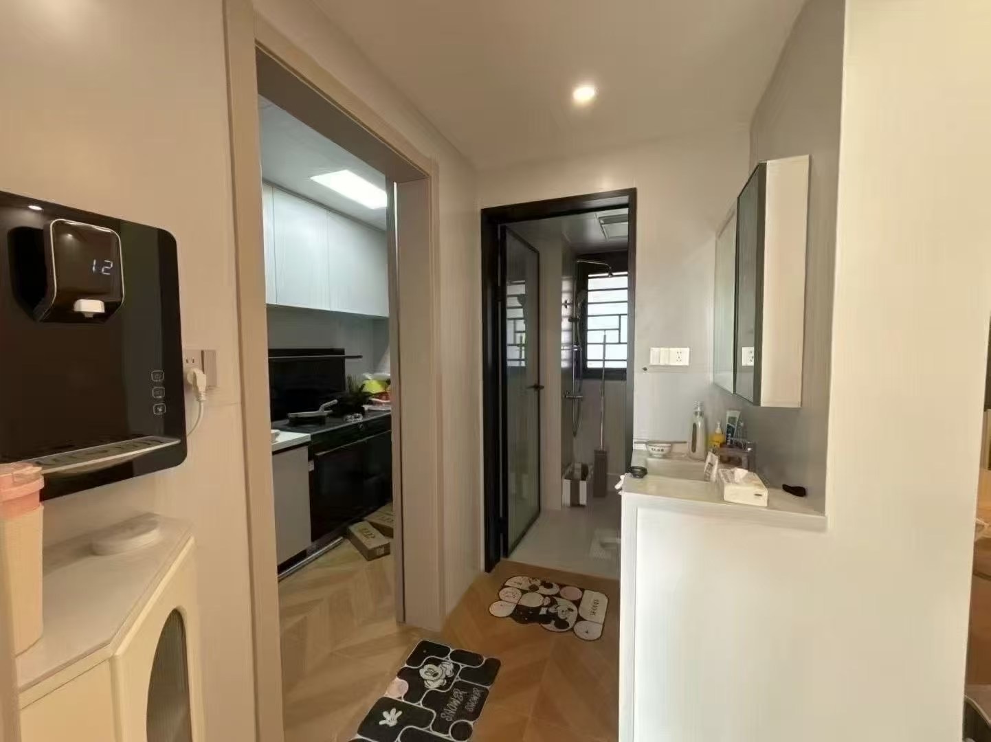 424。降价了，城南，朝阳丽景，精装两房，诚心出售，中间好楼层