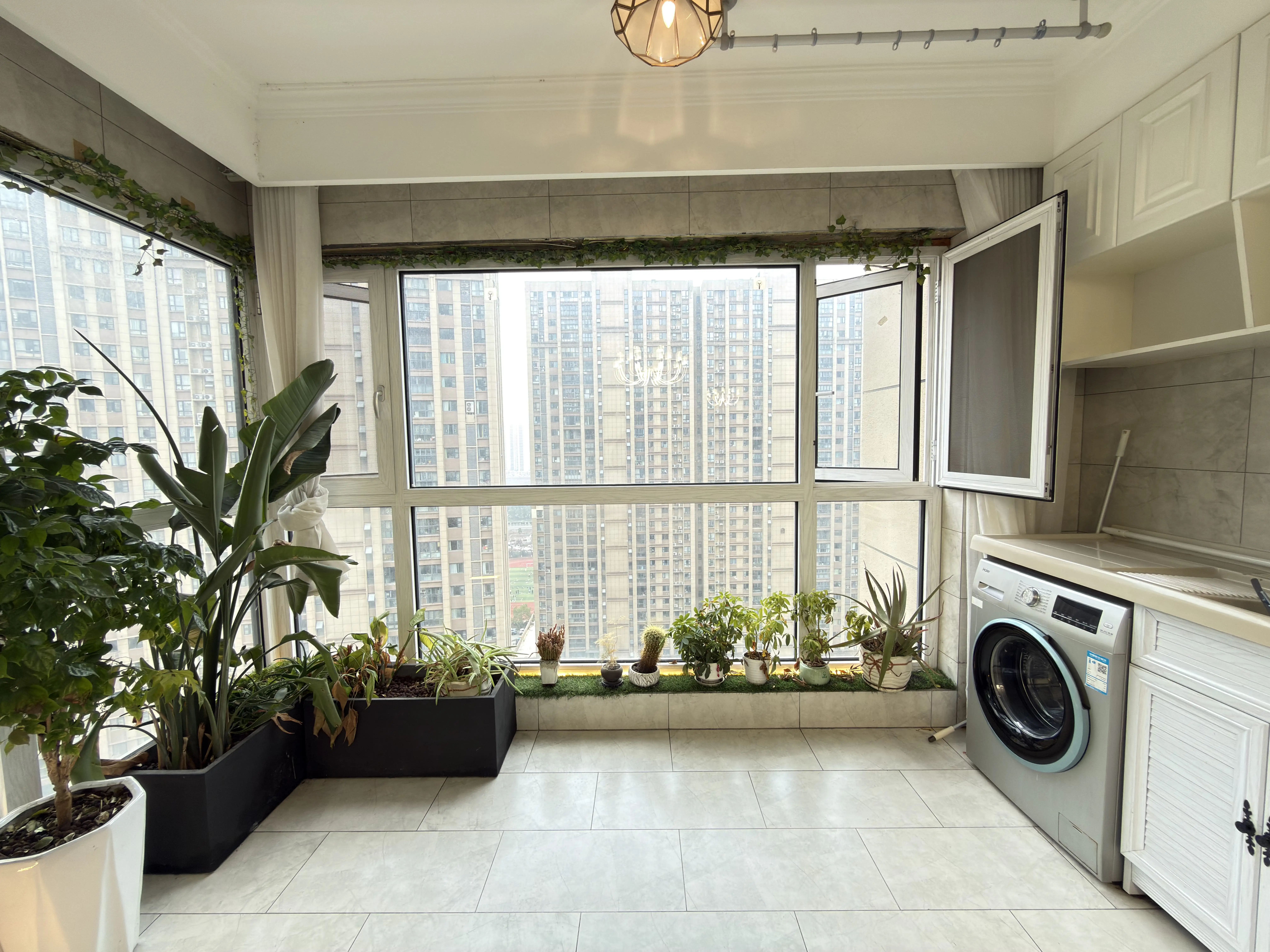 降价了，捡漏，城南，元泰未来城B2区，精装2房，中间好楼层，证满二