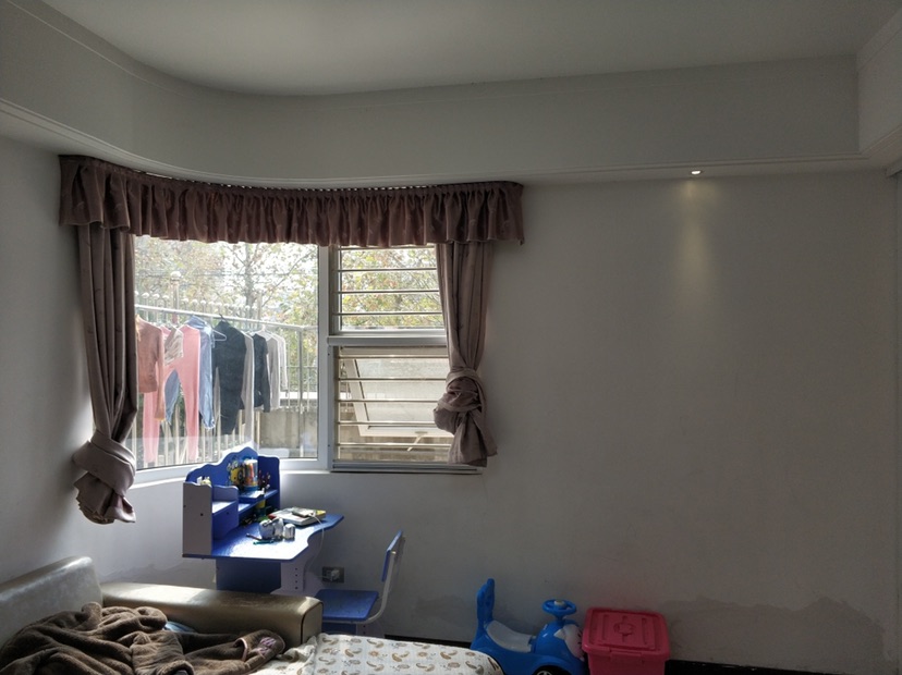 公园世家小高层4房，送超大露台，看房约