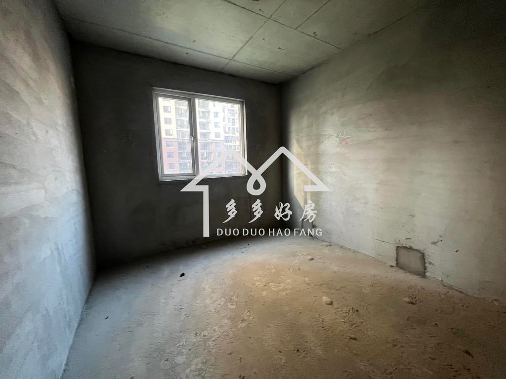 满庭春，单价才5K，你们喜欢的楼盘，绿化好，物业好，生活便利，院内校区